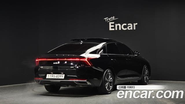 Kia K8 гибрид Noblesse, 2022 2