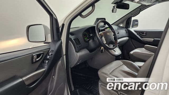 Hyundai Grand Starex кемпер, 2014 10