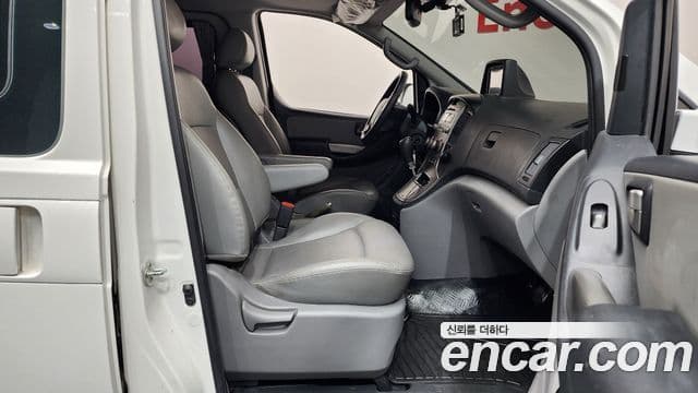 Hyundai Grand Starex кемпер, 2014 11