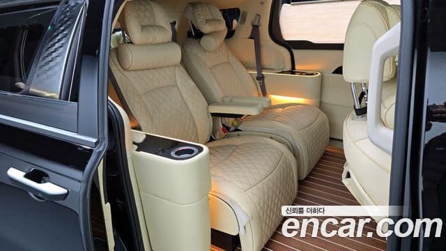 Kia Carnival 4세대 9인승 High Limousine(компания по спецнадстройкам), 2022 12