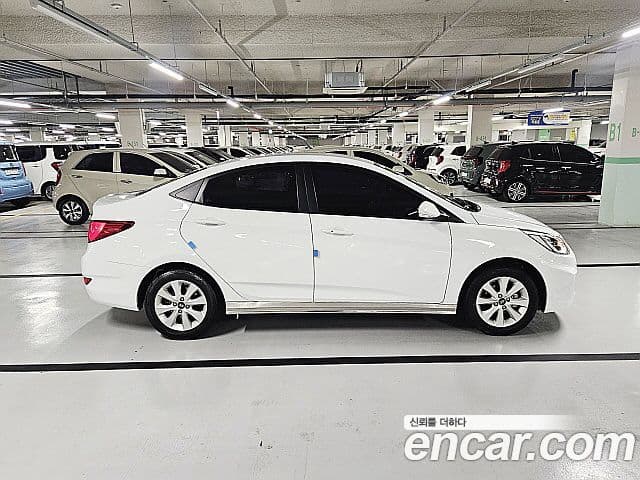 Hyundai Accent(новый кузов / новое поколение) Modern, 2017 6