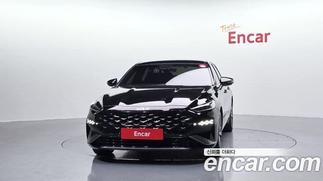 Kia K8 гибрид Signature, 2022 3