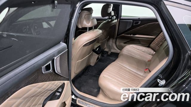 Kia K8 гибрид Signature, 2022 12