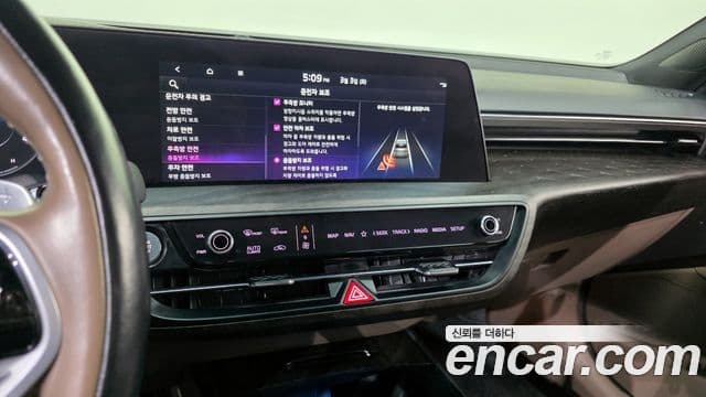 Kia K8 гибрид Signature, 2022 14