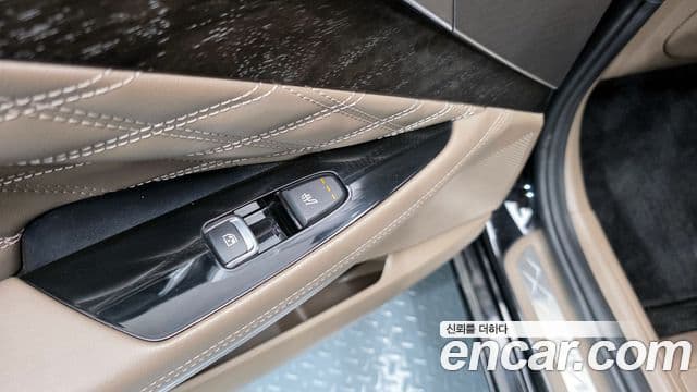 Kia K8 гибрид Signature, 2022 17