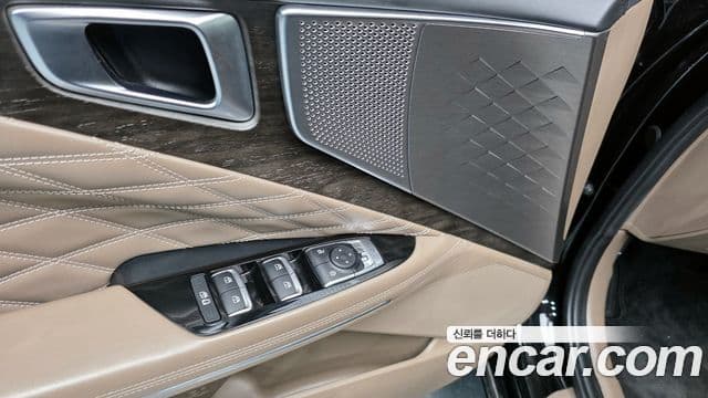 Kia K8 гибрид Signature, 2022 18