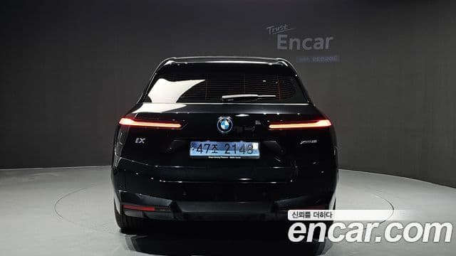 BMW iX xDrive50 Sport Plus, 2023 4