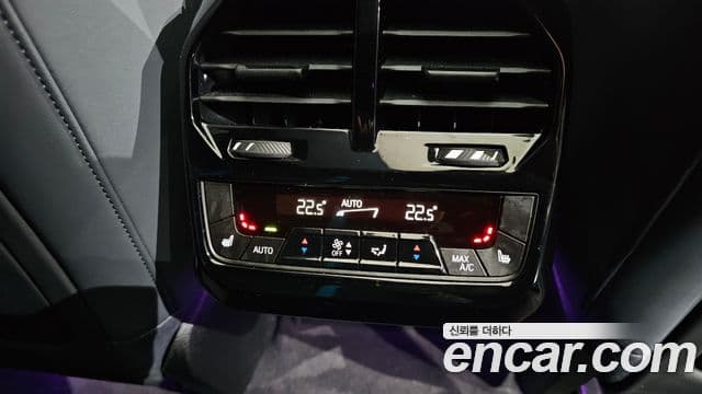 BMW iX xDrive50 Sport Plus, 2023 18