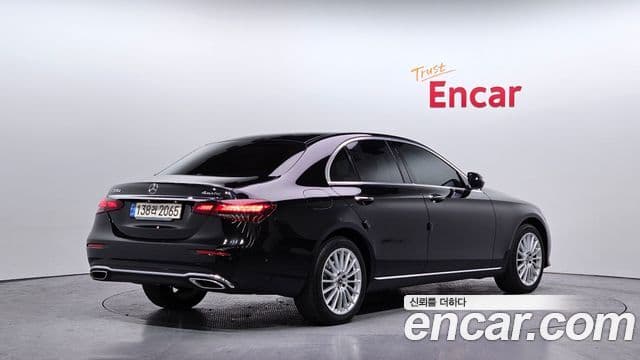 Mercedes-Benz E-класс W213 Exclusive, 2022 2