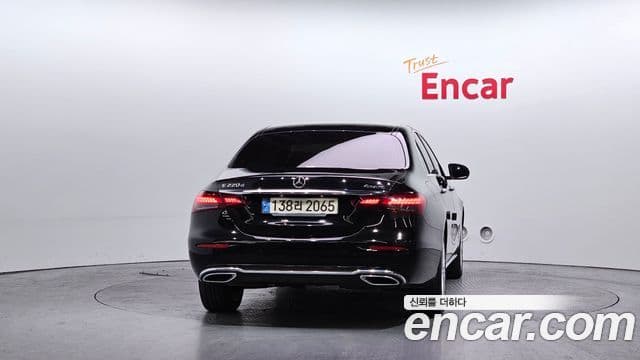 Mercedes-Benz E-класс W213 Exclusive, 2022 4