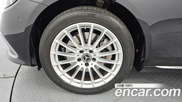 Mercedes-Benz E-класс W213 Exclusive, 2022 все фото