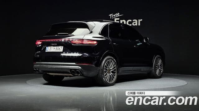 Porsche Cayenne (PO536), 2021 2