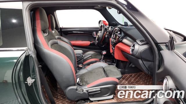 Mini Cooper S 3세대, 2019 11