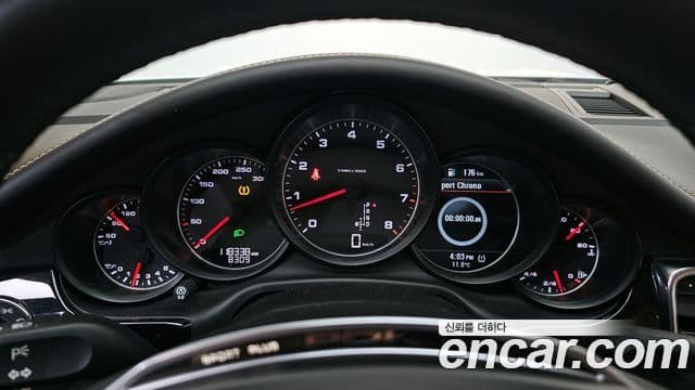 Porsche Panamera 970, 2016 8