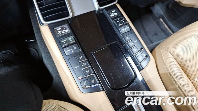 Porsche Panamera 970, 2016 16