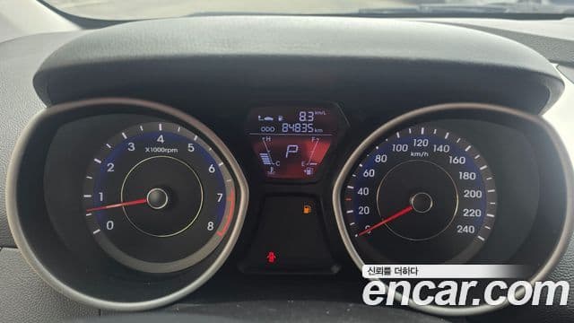 Hyundai Avante MD Luxury, 2011 10