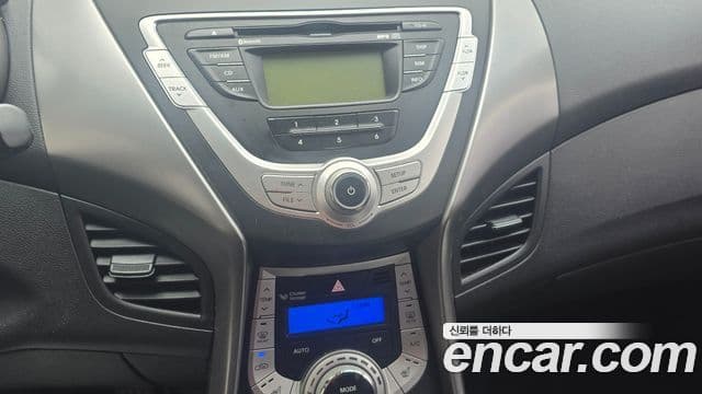 Hyundai Avante MD Luxury, 2011 11