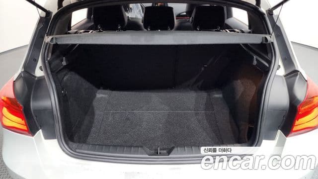 BMW 1시리즈 (F20) 118d Sport 5도어, 2016 20