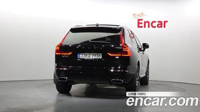 Volvo XC60 2세대 T8 Inscription, 2021 4