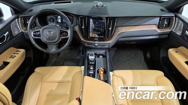 Volvo XC60 2세대 T8 Inscription, 2021 7