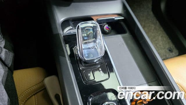 Volvo XC60 2세대 T8 Inscription, 2021 9