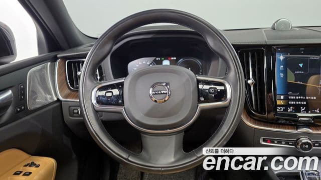 Volvo XC60 2세대 T8 Inscription, 2021 13