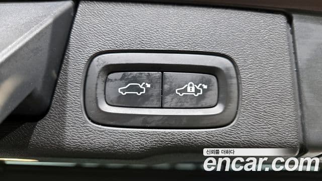 Volvo XC60 2세대 T8 Inscription, 2021 18