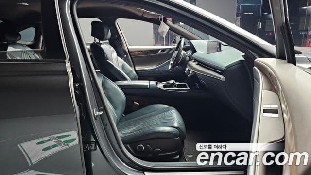 Genesis G80 (RG3) бензин 2.5 турбо 2WD, 2021 10