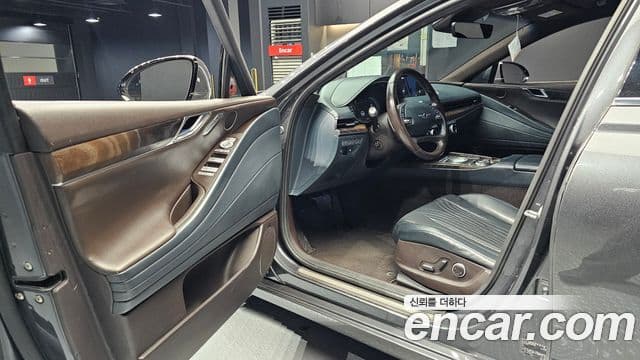 Genesis G80 (RG3) бензин 2.5 турбо 2WD, 2021 11