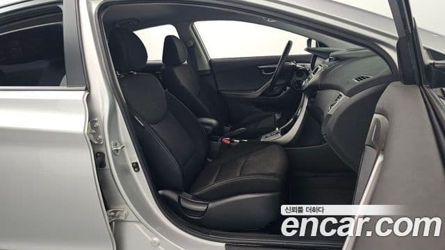 Hyundai Avante MD Luxury, 2011 10