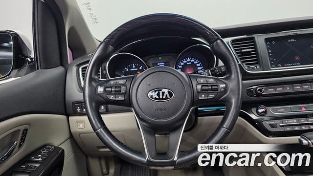 Kia The / новый New Carnival Special, 2019 13