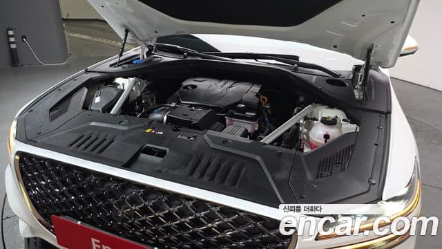 Genesis GV70, 2022 6