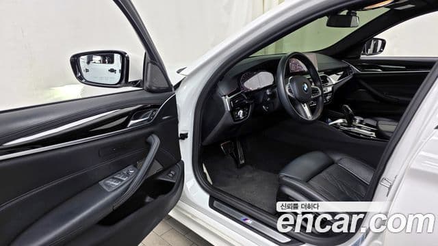 BMW 5시리즈 (G30) 520d xDrive M Sport Plus, 2020 10