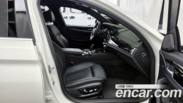 BMW 5시리즈 (G30) 520d xDrive M Sport Plus, 2020 11