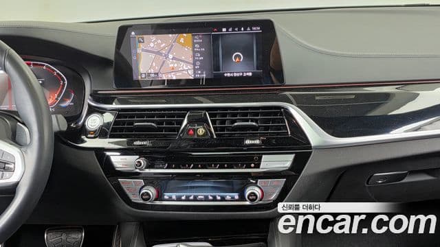 BMW 5시리즈 (G30) 520d xDrive M Sport Plus, 2020 14