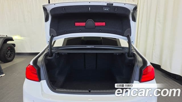 BMW 5시리즈 (G30) 520d xDrive M Sport Plus, 2020 20