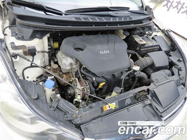 Hyundai Avante MD M16 GDI Avenue, 2013 19