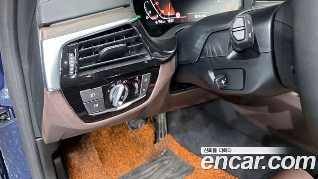 BMW 5시리즈 (G30) 520i M Sport, 2020 16