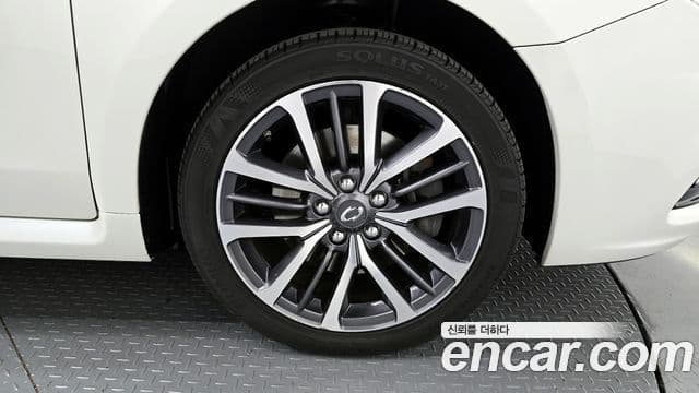 Renault Korea(Samsung) SM7 Nova LPLI 2.0 LPe, 2019 все фото