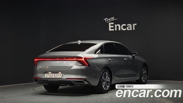 Kia K8 гибрид Noblesse, 2022 2