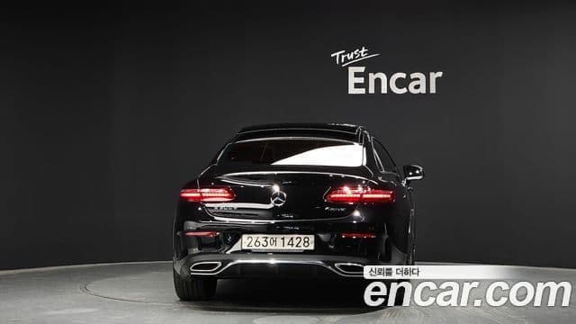 Mercedes-Benz E-класс W213 E300d 4MATIC купе, 2023 4