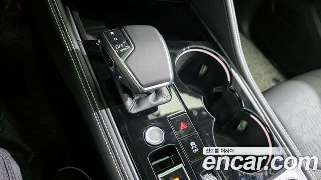 Volkswagen Touareg 3세대 Prestige, 2026 9