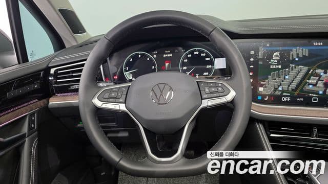 Volkswagen Touareg 3세대 Prestige, 2026 13