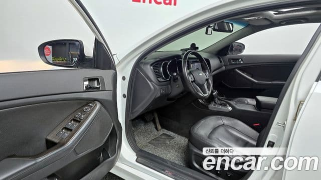 Kia K5 Prestige, 2013 12