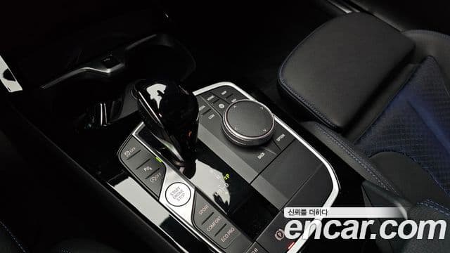 BMW 1시리즈 (F40) 120i M Sport, 2024 9