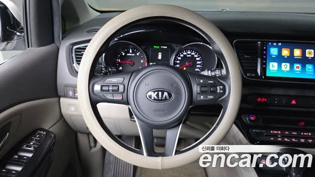 Kia All New Carnival Prestige, 2018 13