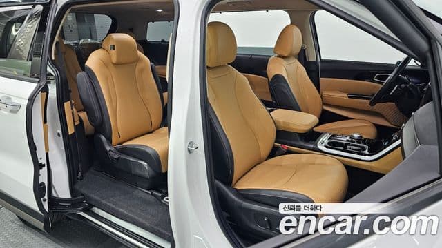 Kia Carnival 4세대 Signature, 2023 10