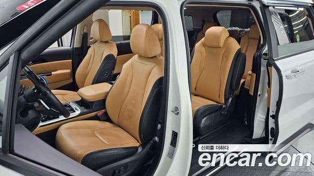 Kia Carnival 4세대 Signature, 2023 11