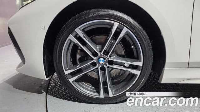 BMW 1시리즈 (F40) 118d M Sport, 2021 все фото