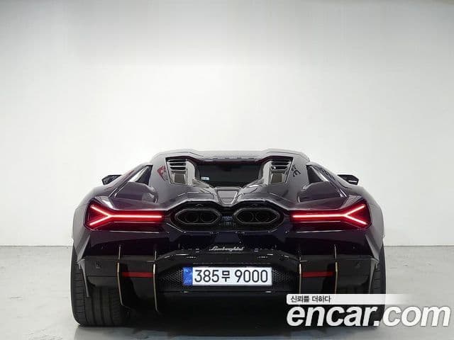 Lamborghini 레부엘토, 2025 3